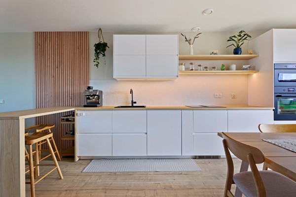 Medium property photo - Bos en Lommerplein 46, 1055 EK Amsterdam